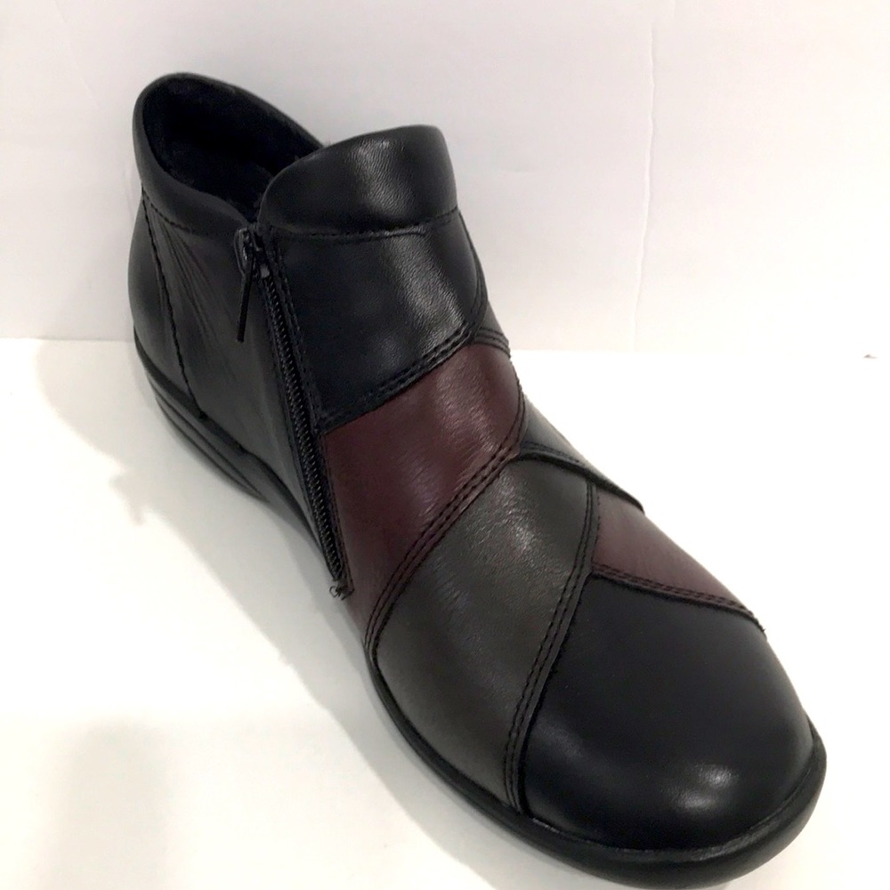 NWT Remonte boots